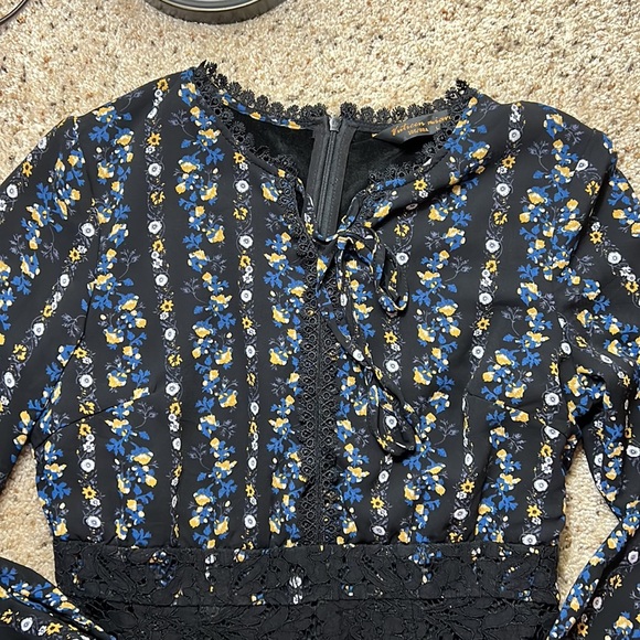 Vuticen Miaro Made in Italy Lace Occasion Dress- 4 - Picture 3 of 6